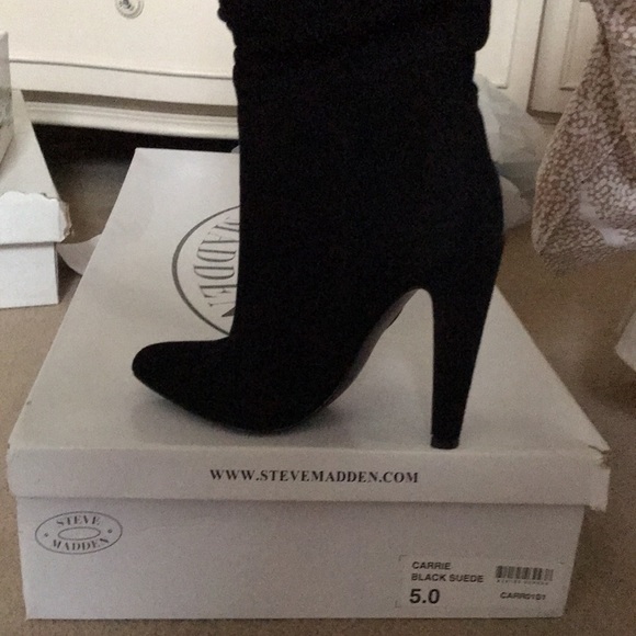 STEVE MADDEN BRAND NEW WITH BOX BLACK BOOT HEEL - Picture 3 of 3